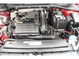 1.4L TSI ガソリンターボエンジンを搭載しております。