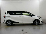 この度は、当社の展示車をご覧いただきまして、誠に有難うございます。自信をもってお勧めできる車となりますので、ごゆっくりご覧頂きたいと思います。