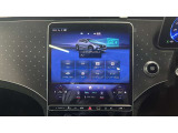 バックカメラにより駐車時の後方確認も楽にできます。