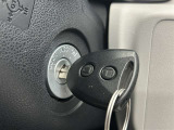 ワイヤレスキーも完備しております! ロックやアンロックの際にキーを挿し込まないで良いので大切なお車を傷付けてしまう心配がありませんね♪
