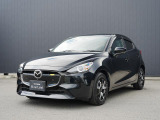 世界統一名称の『MAZDA2』となったコンパクト。「Be a Driver」のスローガンのもと、最適なドライビングポジションを提供できる室内空間と思い通りの走行性能を持った、クラスを超えたお車です!