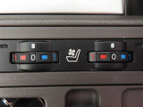 快適温熱シート+シートベンチレーション機能(運転席・助手席)