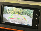 【バックカメラ】駐車時に後方がリアルタイム映像で確認できます。大型商業施設や立体駐車場での駐車時や、夜間のバック時に大活躍!運転スキルに関わらず、今や必須となった装備のひとつです!