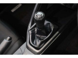 6速MTのお車です♪直感的な操作を楽しむことができます!