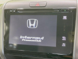 【メーカー純正ナビ】インテリアに溶け込むスタイリッシュな「専用設計」メーカーナビを装備♪視認性や操作性など基本性能にも優れ、より上質なカーライフをお楽しみいただけます。
