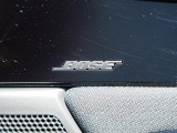 BOSEサウンドシステムを搭載しています。BOSE社と共同開発により車種専用チューニングが施されています。良質なサウンドでお好きな音楽をお楽しみください。