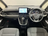 弊社の商品車両は横浜本牧にあります本部で隅々までチェックを行い、トヨタの厳しい商品基準をクリアした厳選した車両を展示しています。