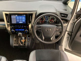 YouTubeにお車の紹介動画を掲載しております。画像ではわかりにくい細かなところまでご紹介♪ご視聴用URLはお問い合わせください。