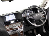 ★使いやすさや安全性を追求したステアリング周り!高級車ゆえにスイッチ類が多いのも特徴ですね!考え尽くされた配置ですぐに使いこなす事が出来ますのでご安心下さい!是非、体感してみて下さい!!
