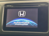 【メーカー純正ナビ】インテリアに溶け込むスタイリッシュな「専用設計」メーカーナビを装備♪視認性や操作性など基本性能にも優れ、より上質なカーライフをお楽しみいただけます。
