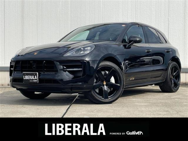 マカン  GTS 4WD 本革シート