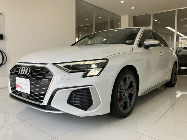 S3セダン 2.0 4WD 