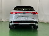後席の窓には外から車内が見えにくくなるプライバシーガラスを採用。周りを気にせずリラックスして過ごせます