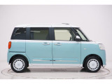 県内13店舗にて常時500台以上ダイハツ車を展示中です。見て、触って、納得のいく一台をぜひ見つけてください。