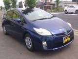 プリウス 1.8 S 