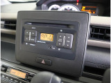 日常のドライブも楽しくしてくれるオーディオ搭載☆ AV機能:AM/FMラジオ・CD・AUX
