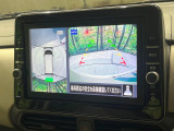 【アラウンドビューモニター】専用のカメラにより、上から見下ろしたような視点で360度クルマの周囲を確認することができます☆死角部分も確認しやすく、狭い場所での切り返しや駐車もスムーズに行えます。