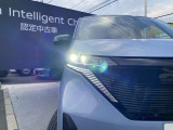 HIDやハロゲンライトより明るく、寿命も長い【LEDヘッドライト】です!夜間の視界もグンとよく見え安心です♪歩行者や死角にいる人へのアピールもでき、飛び出しや出会い頭の事故防止にも効果があります!