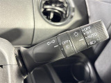【オートライト(AUTO)】外の明るさをシステムが感知して、自動でヘッドライトが点灯します!ヘッドライトをつけ忘れを防ぐ便利機能です。