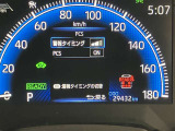 運転席の操作箇所です。ぜひ一度ご来店のうえご覧になってみてください♪