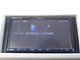 オーディオソースはご覧の通りです。Bluetoothを搭載しています。スマホと連動させると音楽等楽しむことが出来ます。