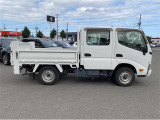 トヨタ トヨエース ダブルキャブロングシングルジャストロー垂直式パワーゲート付 0.75t積載 オートマ車 4WD/パワステ パワーウィンド エアコン 荷台床板