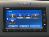 ★スマートフォンのような操作感の静電式タッチパネル。