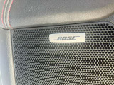 BOSEシステムで室内音響効果もくつろいだ空間を楽しんで頂けます。