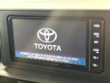 【純正ナビ】人気の純正ナビを装備しております。ナビの使いやすさはもちろん、オーディオ機能も充実!キャンプや旅行はもちろん、通勤や買い物など普段のドライブも楽しくなるはず♪