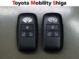 スマートキー2本付き!キーをポケットやカバンに入れておくだけでドアの施錠・開錠やエンジンスタートの操作が簡単です!