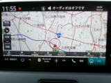ナビゲーション装備。多彩な機能で快適ドライブをアシスト。オーディオ機能も充実していますね。