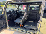 助手席側、ピラーがないので、荷物を載せ卸ししやすいです。