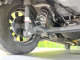 お車を安心してお乗りいただく為には、足回りの定期点検が欠かせません。サービスサポート(有償保証)では無料点検もご提供しており、安心のカーライフをお過ごしいただけるサポート体制が整っています。