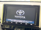 【大画面ナビ】人気の大型9インチナビを装備。存在感のある大画面はインパクト大!ナビ利用時のマップ表示は見やすく、テレビやDVDは臨場感がアップ!いつものドライブがグッと楽しくなります♪