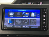 【ナビ】 遠出も安心♪音楽やテレビなどの機能も充実しています。