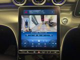 バックカメラにより駐車時の後方確認も楽にできます。
