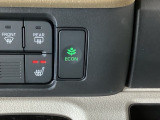 ★ECONスイッチ★ エコドライブを加速しよう!スイッチをONにすると、運転の仕方によるロスを抑え込み燃費をよくするようクルマが頑張ります(*^ー^*)燃費向上にチャレンジ♪