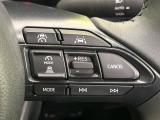 【レーダークルーズコントロール】高速道路での長距離走行が楽に!!自動で速度を保つクルーズコントロールが、衝突軽減システムと連携し、前方の車両を感知して車間を保つように速度調節してくれます!!