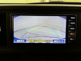 バックガイドモニターで、後方を確認しながら安心して駐車することができます。運転初心者も熟練者も必須の機能ですよ!
