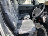 トヨタ車以外のおクルマも豊富にラインナップ!あなたの愛車探しはお任せください。  詳しくはスタッフまで!通話料無料のダイヤル「0078-6003-527324」