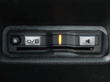■ETC2.0■より高度なデータ通信が可能となった最新の車載器が搭載されております!インパネ部分にすっぽり収まっておりますので、見た目もスッキリ〜!