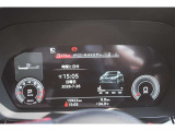ドライバーに必要な情報を集約する事により視線の移動量を軽減し安全にも貢献する先進のバーチャルコックピット搭載