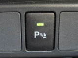 車庫入れなどの低速時に反応してくれるコーナーセンサー付き!