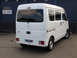 リヤビューの画像になります。オリックス認定中古車には、ご購入後も安心してお乗りいただくために、独自の「オリックス認定中古車保証」をお付けしています。