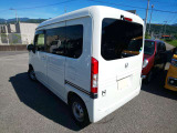 30台近くの展示車両をご用意し、ご来店お待ちしております。在庫は随時入れ替わっていますので、希望の車がない場合もちょくちょくサイトをご確認ください。