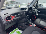 ワンオーナー ナビ Bluetooth クルーズコントロール ETC車載器 バックカメラ パークセンス レーンアシスト 電子パーキング トラクションコントロール スマートキー 17インチAW ブラインドスポット
