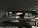 いまや快適なカーライフに欠かせないETCが付いています。