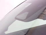 ホンダセンシング搭載。誤発進抑制機能・路外逸脱抑制機能・歩行者事故低減ステアリング・車線維持支援システム・先進車発進お知らせ機能など多彩な先進安全機能でより安全で快適なドライブを支援します。