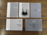 おクルマ取扱説明書&ナビの説明書&メンテナンスノートすべて揃っていますのでご安心です!リモコンキー(キーレス)★集中ドアロック機能付きで、リモコンのボタン一つで全ドアのロック・アンロックが可能です。