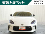 スタイリッシュなヘッドライト&フロントグリル♪